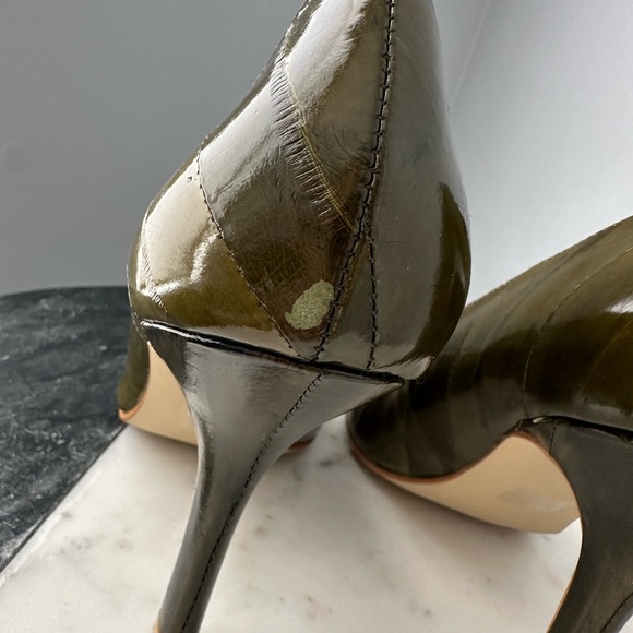 MODA Pointy Toe Eel Stiletto, Green - Picture 5 of 10